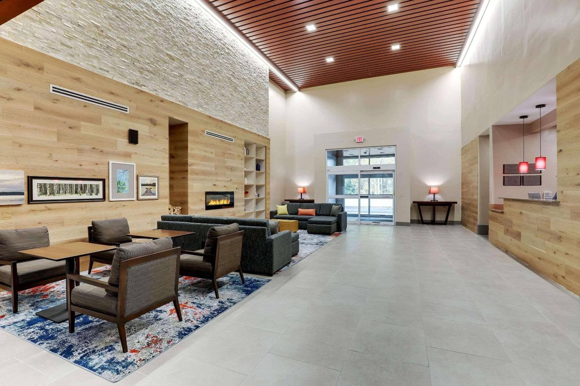 Country Inn & Suites By Radisson, Cumming Near Northside Hospital Forsyth Exterior photo